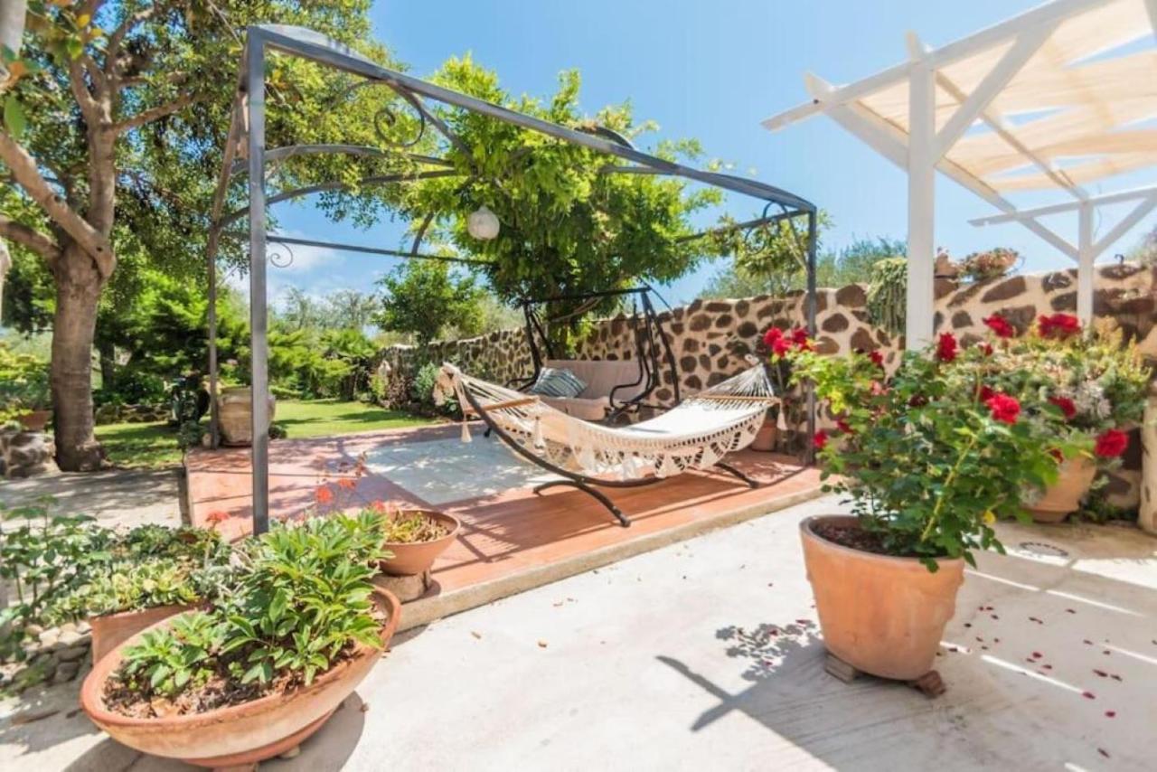 villa con immenso giardino Orosei Esterno foto