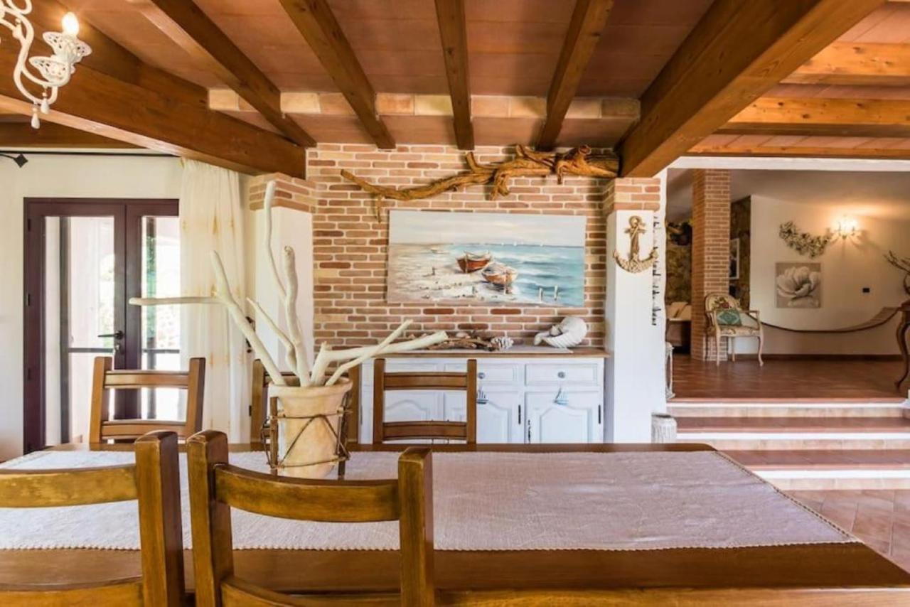 villa con immenso giardino Orosei Esterno foto